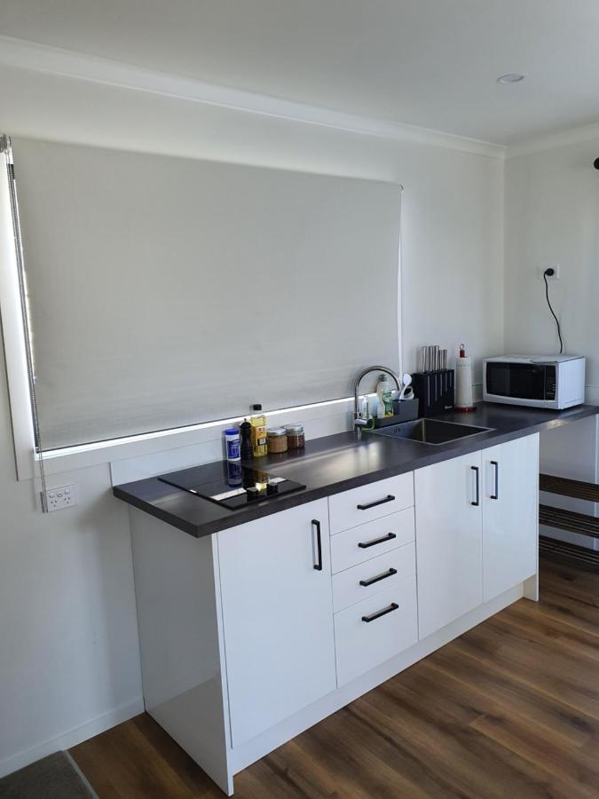 Modern 1 Bedroom Guest House 어퍼 허트 외부 사진